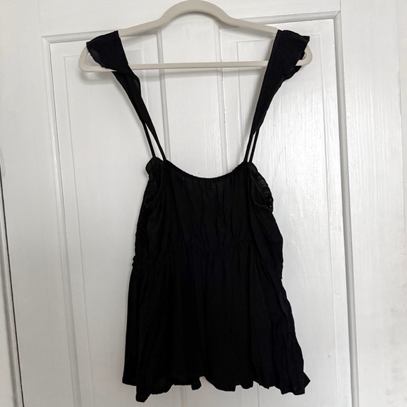 NWOT Pink Lily Smocked Tank Top - Picture 6 of 6